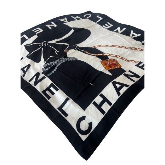 Authentic Chanel Silk Scarf With Elegant Coco Chanel Hat Design In Black & White - Picture 6 of 7